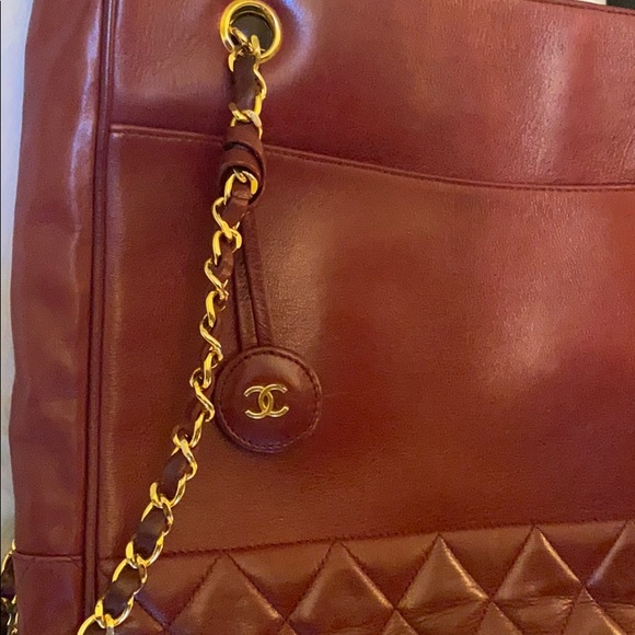 Vintage Bordeaux Chanel Shoulder Bag - Picture 8 of 8